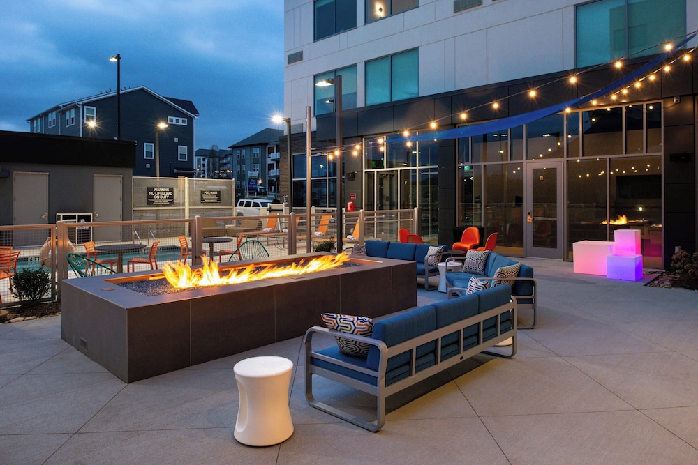 Aloft Charlotte Airport - photo 50