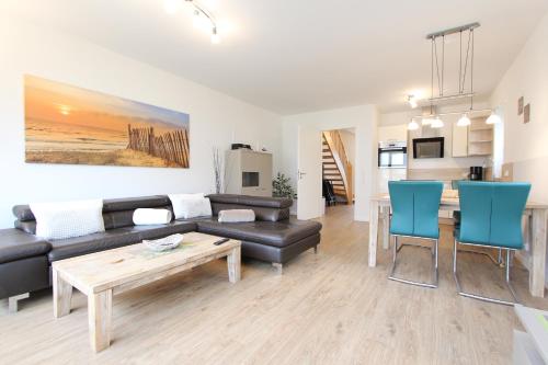 Haus Kleine Brise — 4-Star Luxury Hotel in Kellenhusen, Germany