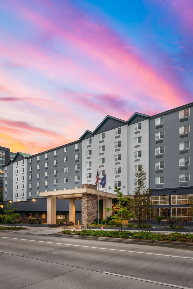 Fairfield Inn & Suites by Marriott Seattle Downtown Seattle Center - photo 22