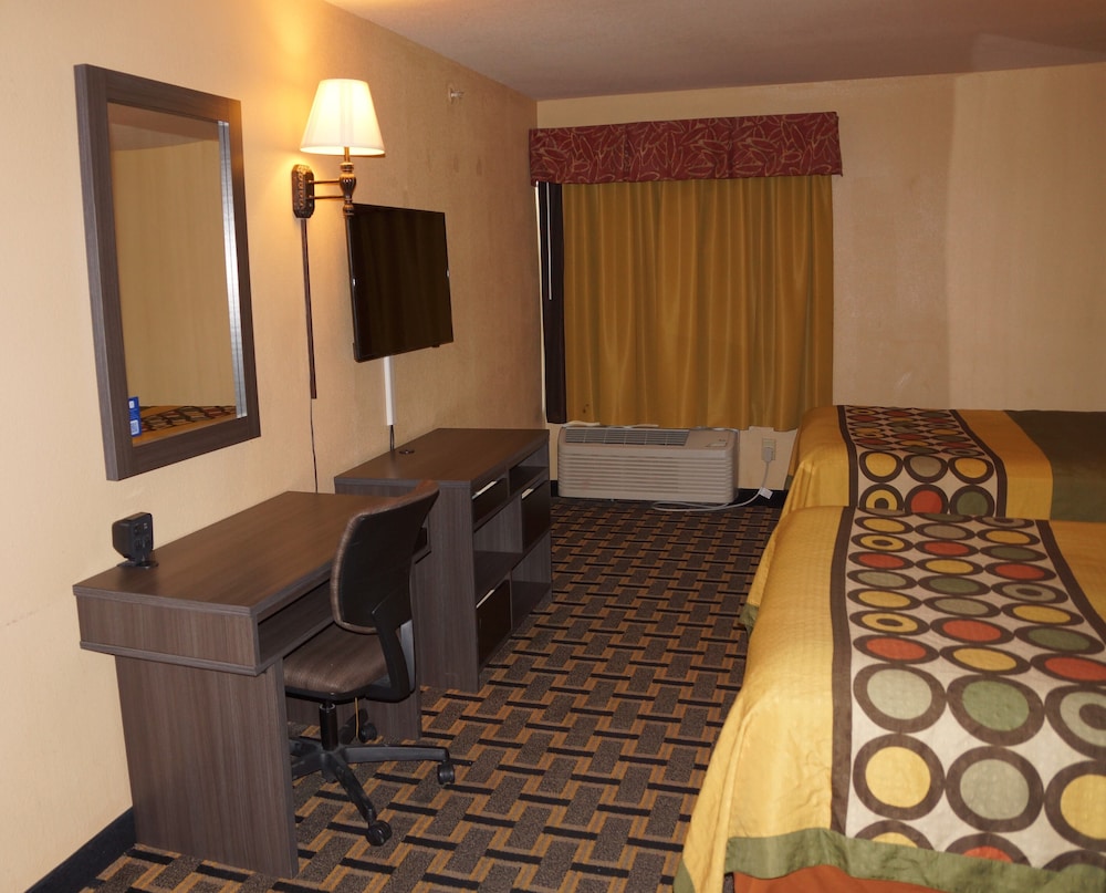 Super 8 by Wyndham Farmers Branch North Dallas - photo 11