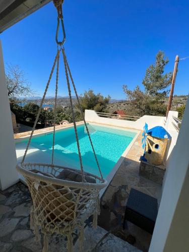 Theodore resort - carbon neutral hotel in Keratsini