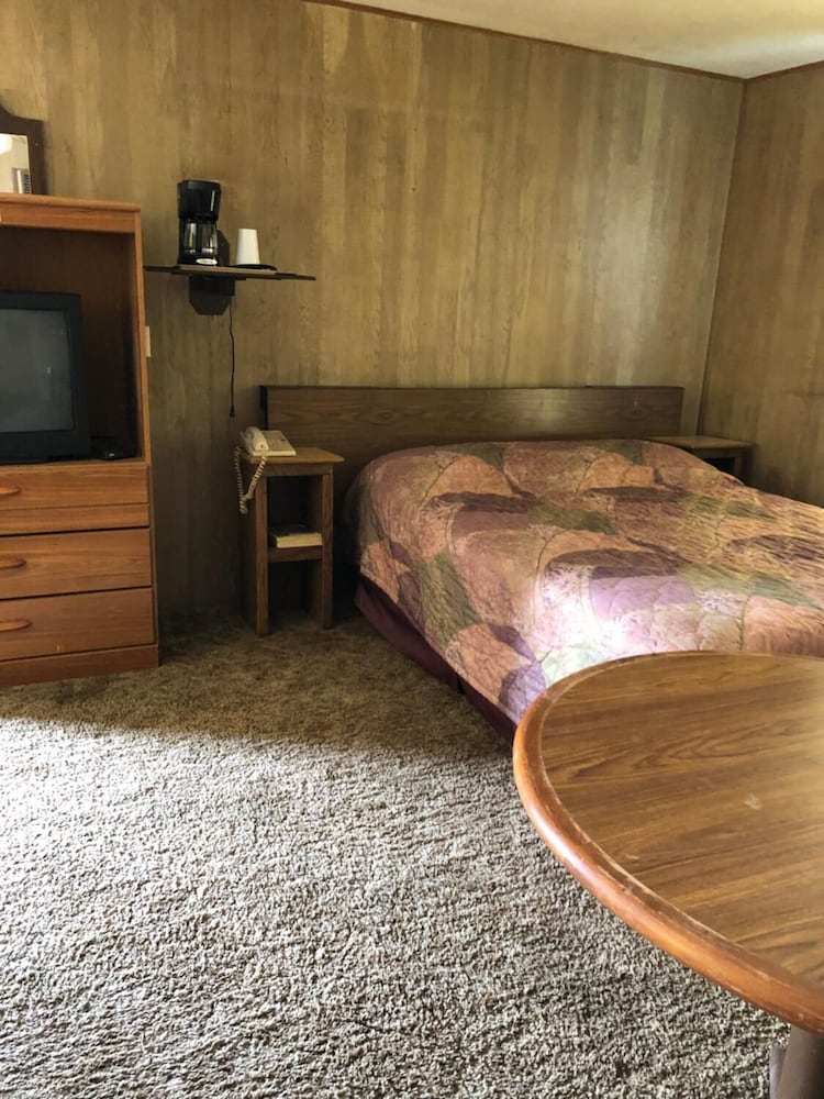 Coronado West Motel - photo 10