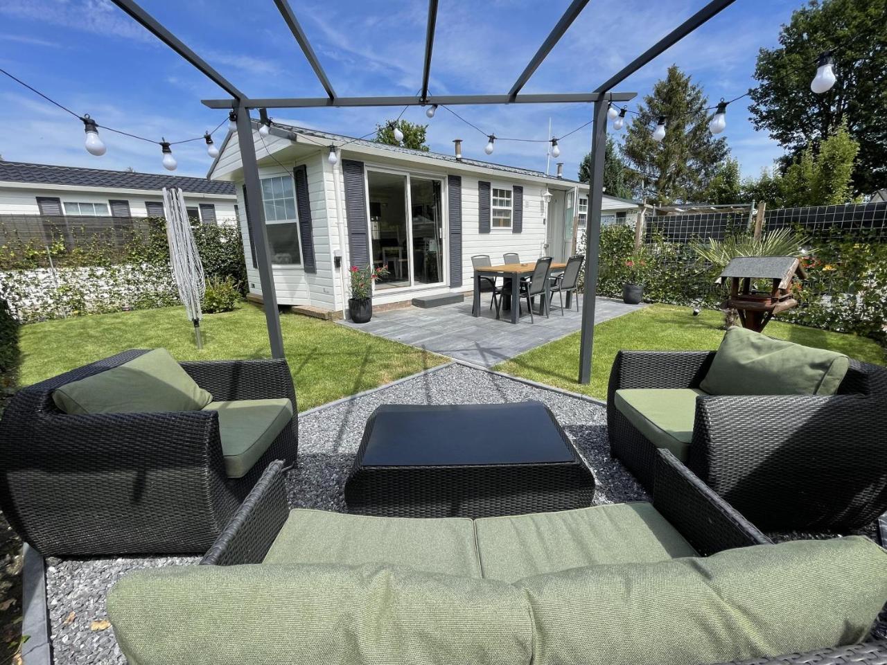 68 Stijlvol & Rustig Tuinverblijf met Lounge & Airco Nabij Efteling — carbon neutral stay, Oisterwijk