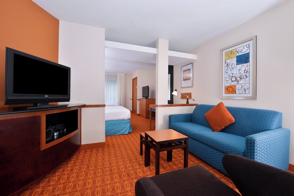 Fairfield Inn & Suites by Marriott Asheboro - photo 14
