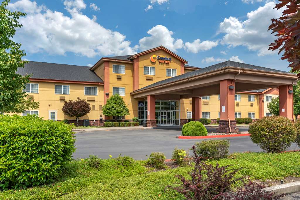 Comfort Suites Salem - featured photo