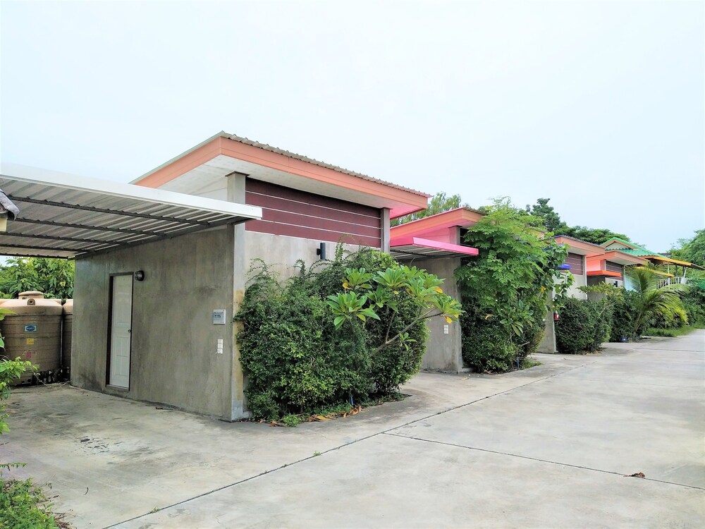 Happy Inn - carbon neutral hotel in Rayong