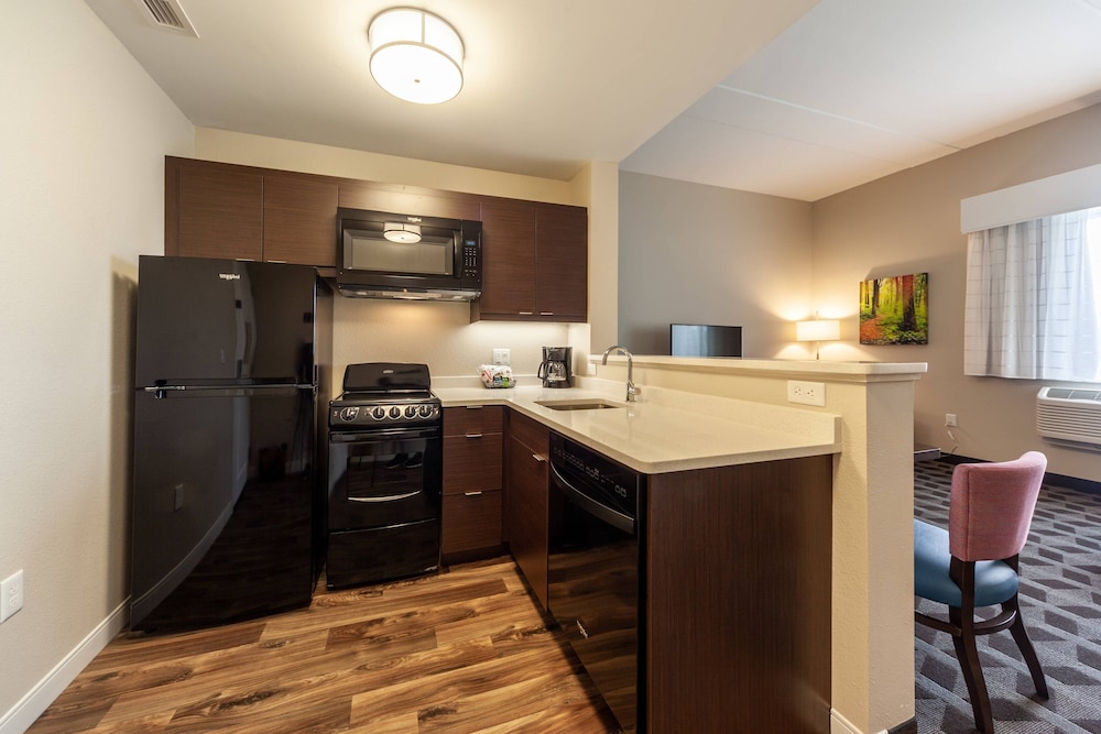 TownePlace Suites by Marriott Front Royal - photo 13