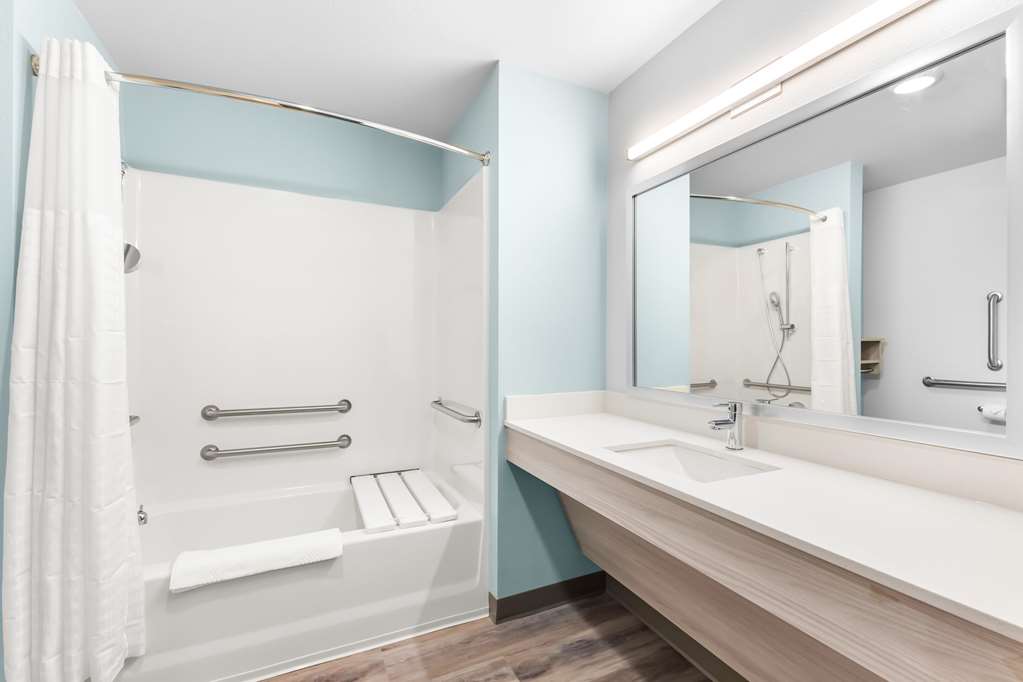 Woodspring Suites Bluffdale Salt Lake City - photo 24