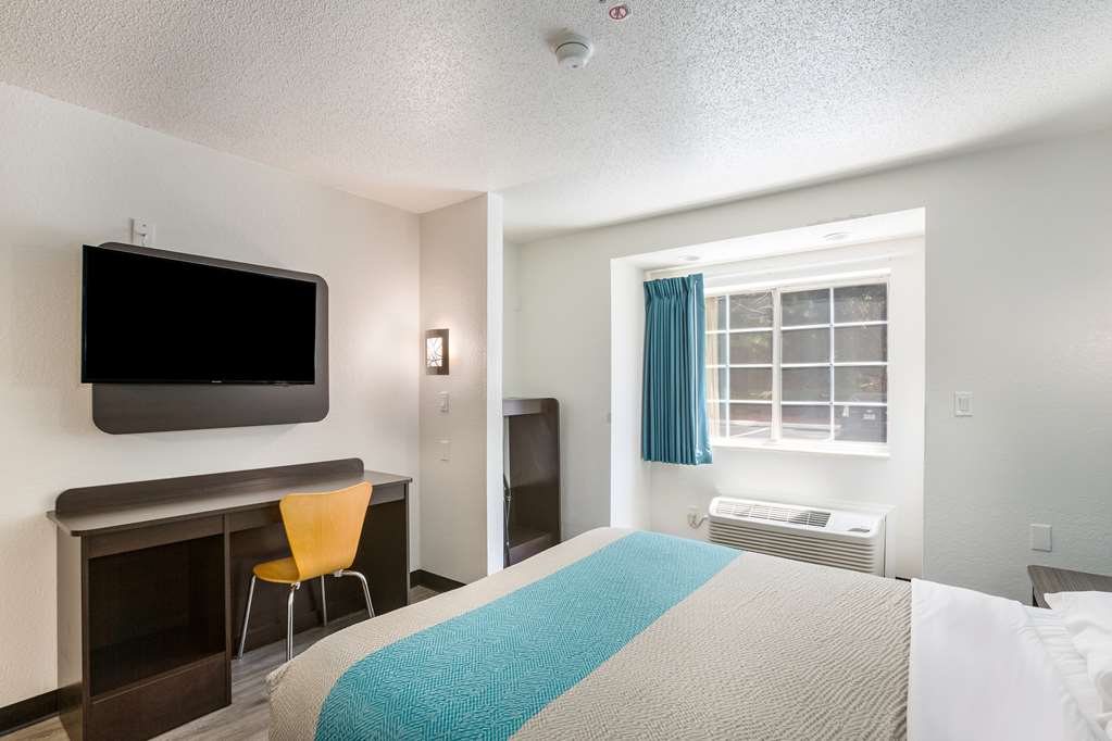 Motel 6 Smyrna GA Atlanta - photo 17