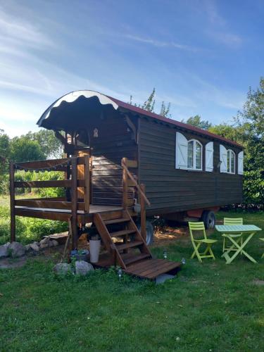 Roulotte Chez France — hotel in Oye-Plage
