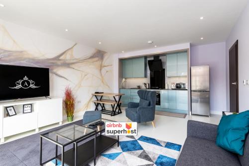 Spring Contractor Accommodation Isle of Grain Apartment 5 — 4-Star Luxury Hotel in Gillingham, United Kingdom
