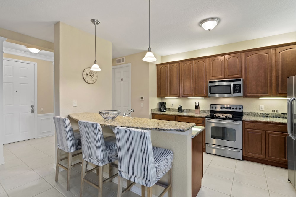 Vista Cay by Orlando Resort Rentals on Universal Boulevard - photo 43