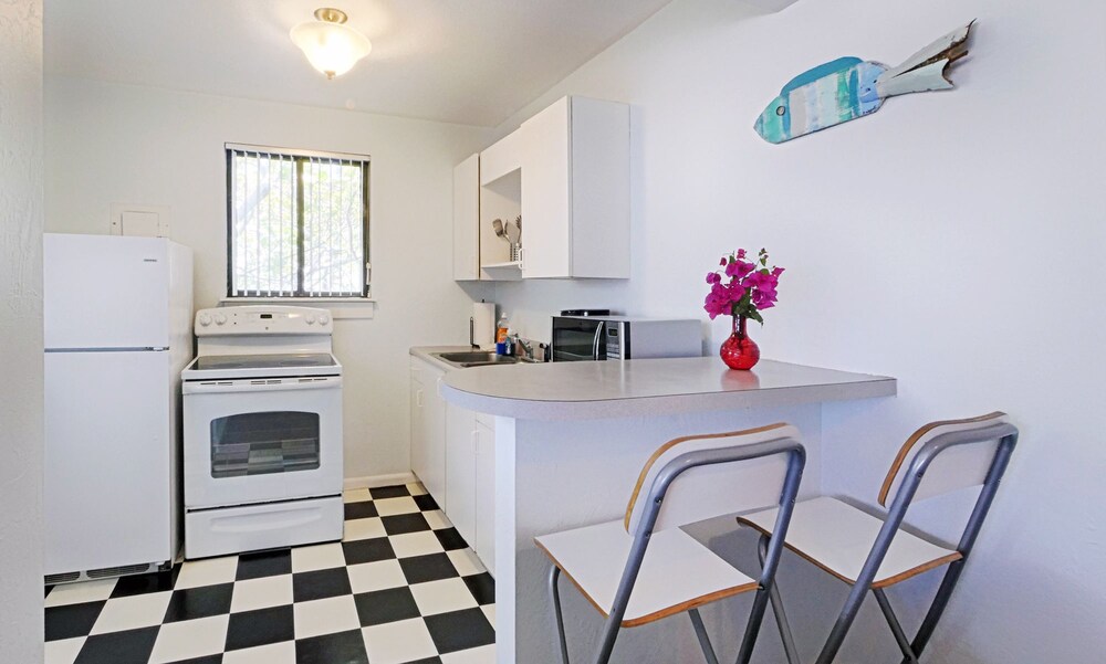 Sabal Palms Inn - photo 16