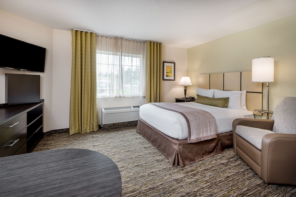 Candlewood Suites Washington Dulles Sterling by IHG - photo 17