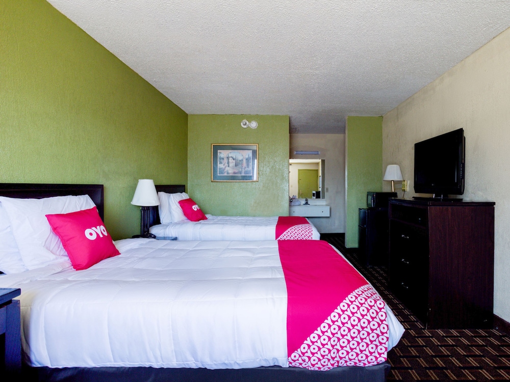 OYO Hotel Pensacola I 10 & Hwy 29 - photo 11