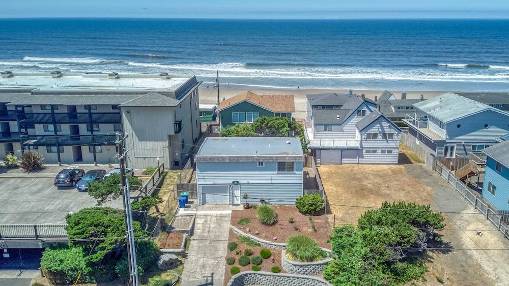 Beachlandia in Lincoln, United States