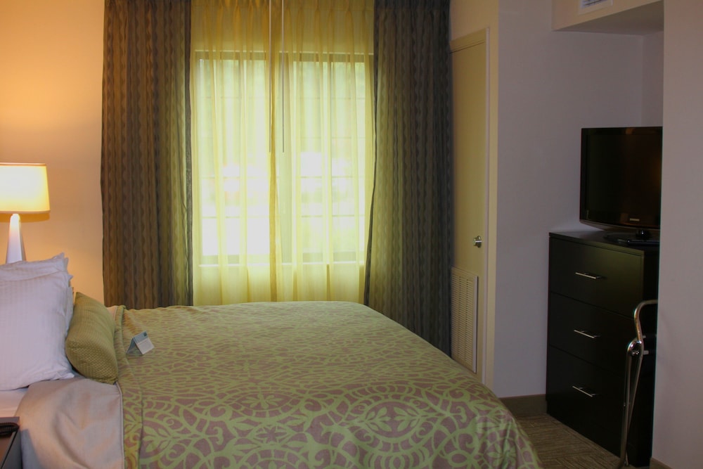 Staybridge Suites Liverpool Syracuse by IHG - photo 9