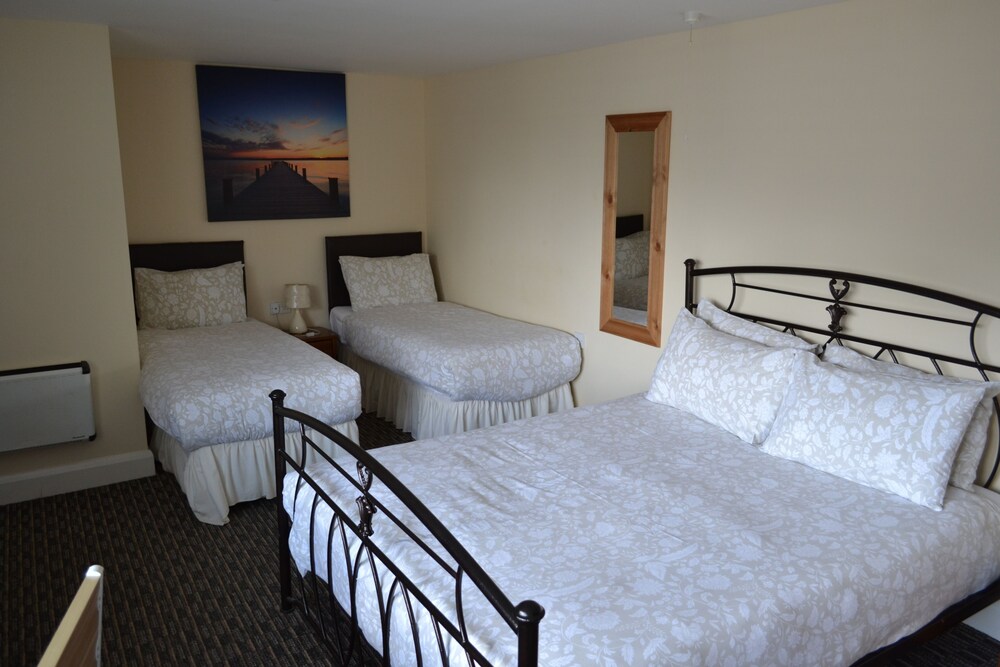 T & J Motel — Wadhurst — photo 4