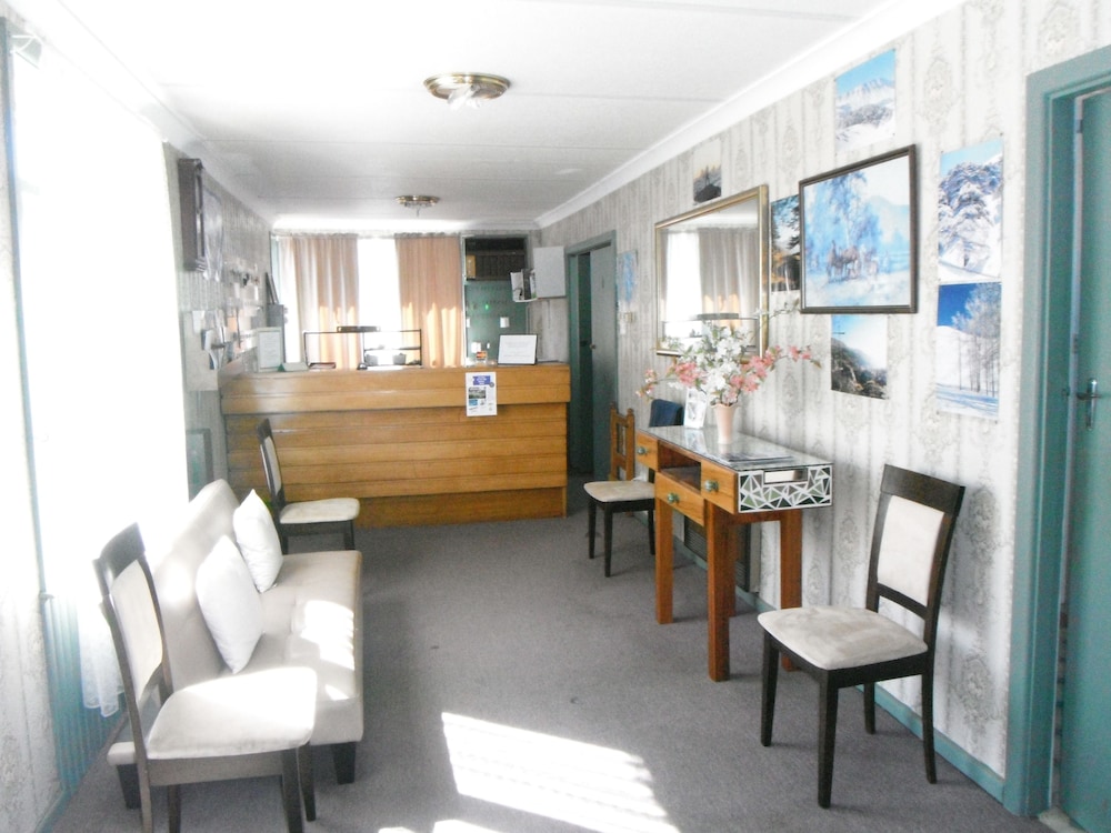 Cooma Country Club Motor Inn — Cooma