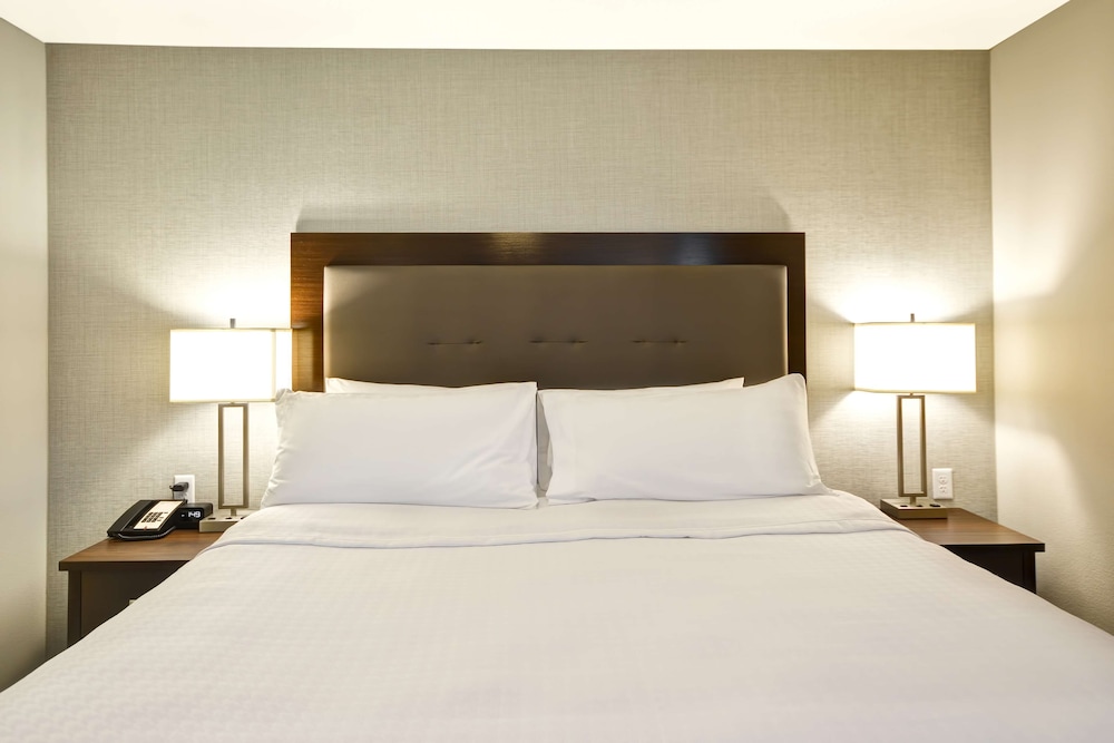 Homewood Suites by Hilton Phoenix Tempe ASU Area - photo 9