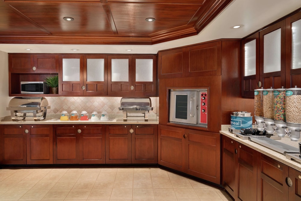 Homewood Suites by Hilton Wilmington Brandywine Valley - photo 36