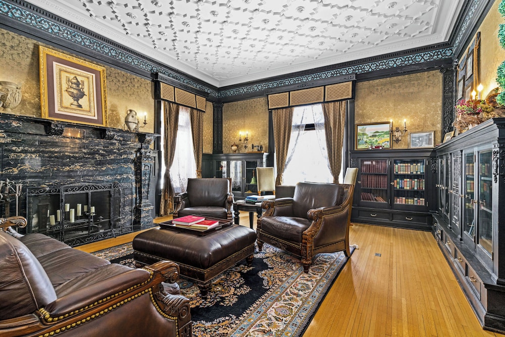 Historic Cotton Mansion Duluth Boutique Hotel - photo 58