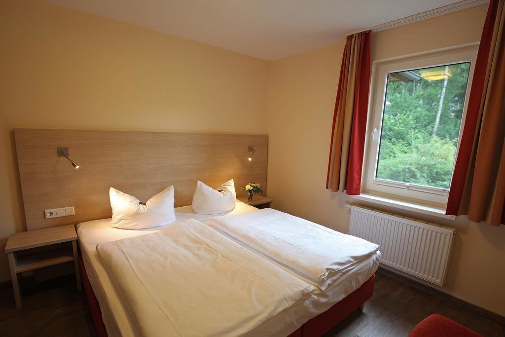 Ferienzentrum Trassenmoor — 4-Star Luxury Hotel in Ostseebad Zinnowitz, Germany