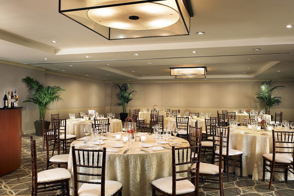 The Westin Los Angeles Airport - photo 34