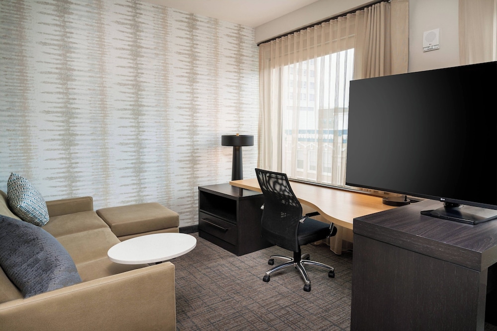 Residence Inn by Marriott Grand Rapids Downtown - photo 17