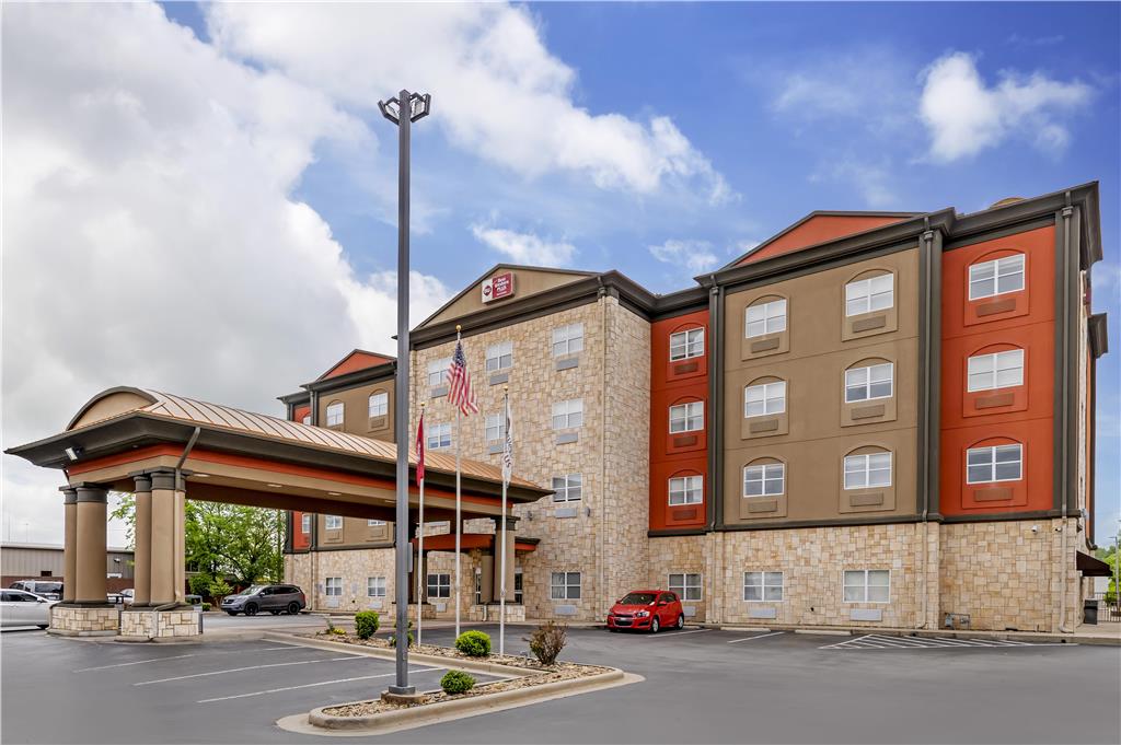 Best Western Plus JFK Inn & Suites - photo 59