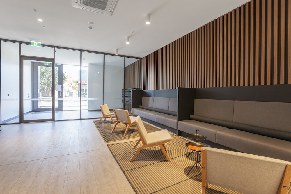 Boutique Stays Hampton Hub — Hampton — photo 3