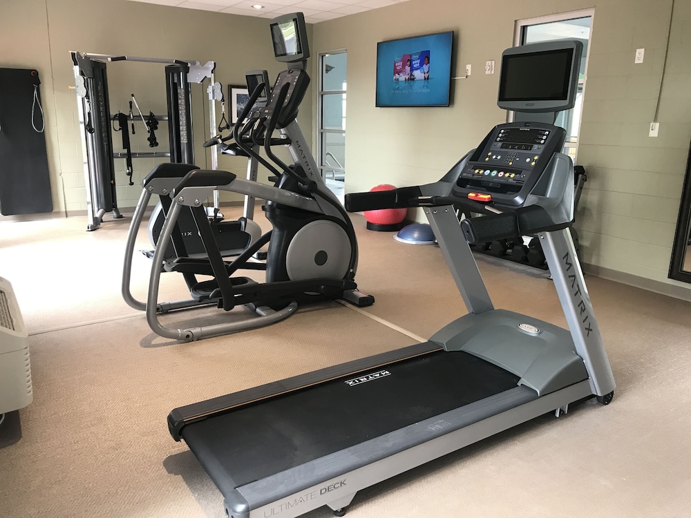 Staybridge Suites Madison Fitchburg - photo 58