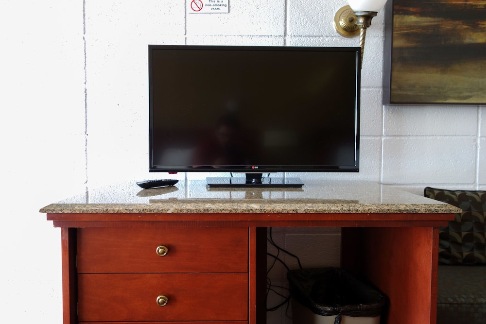 Cabana Inn - photo 3