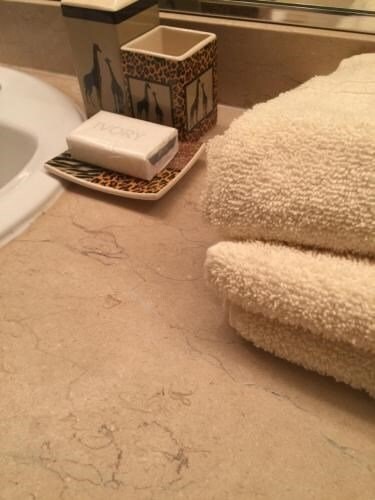 Downtown Resort Style Unit 2O - photo 6