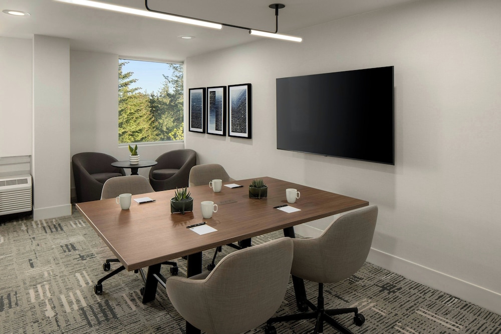 AC Hotel by Marriott Portland Lake Oswego - photo 50