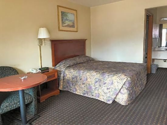 Airport Inn Motel Richmond - photo 14