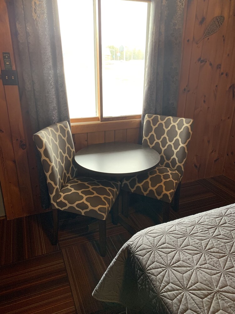 Adoba Hotel Naubinway - photo 21
