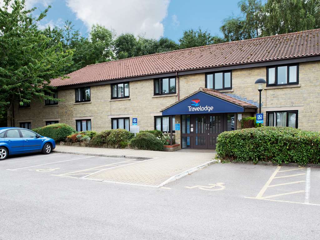 Travelodge - carbon neutral hotel in Bath