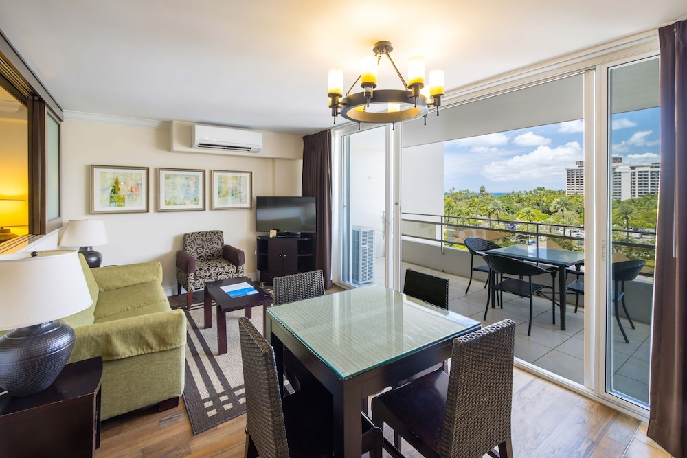 Regency on Beachwalk Waikiki by OUTRIGGER - photo 49
