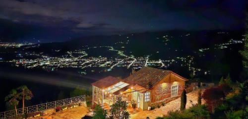 Cabaña Shekinah con vista panoramica Tibasosa in Tibasosa, Colombia
