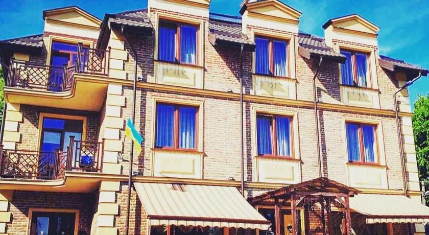 Batori - carbon neutral hotel in Lviv