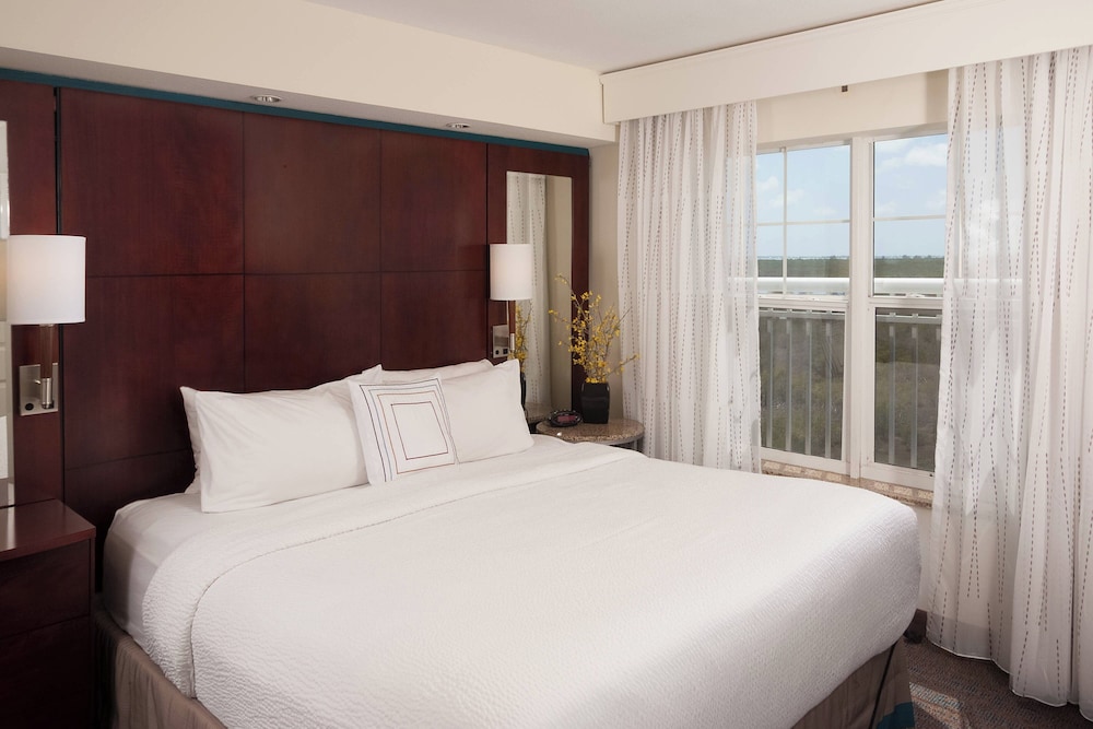 Residence Inn by Marriott Fort Myers Sanibel - photo 11
