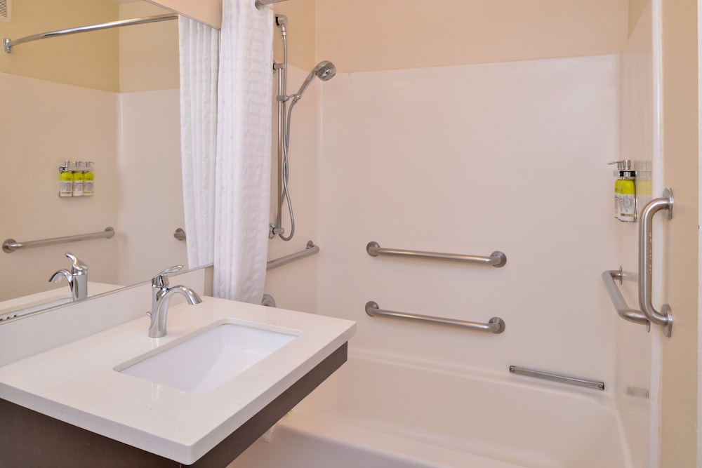 Candlewood Suites Austin Round Rock by IHG - photo 35