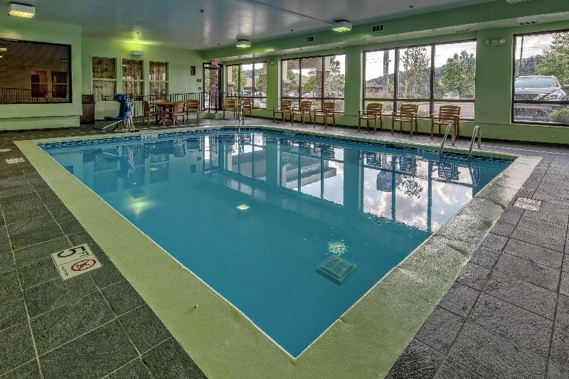 Hampton Inn Ashland - photo 83