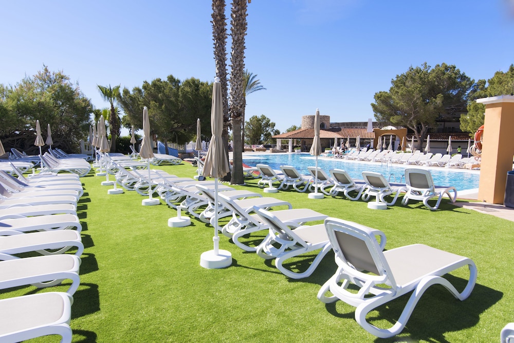 Azuline Club Cala Martina Ibiza