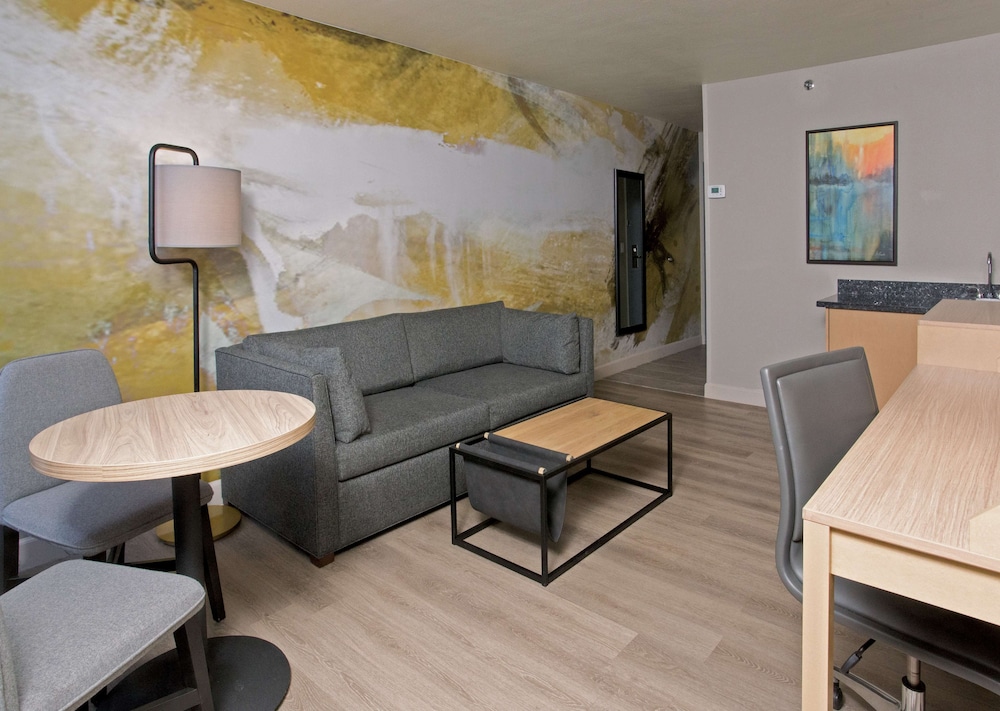 DoubleTree by Hilton Chico - photo 26