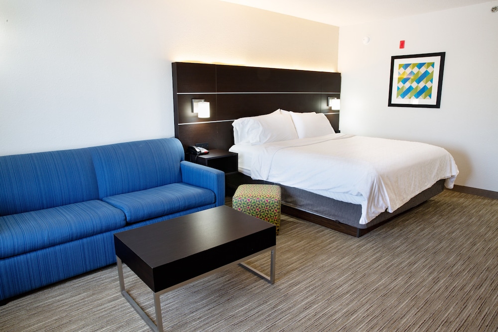 Holiday Inn Express & Suites Dayton Huber Heights by IHG - photo 25
