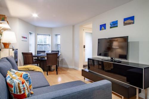 Gem off of 14th St NW Near U St & Logan Circle — 4-Star Luxury Hotel in Washington, United States