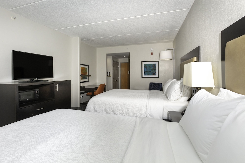 Holiday Inn Express & Suites Jacksonville Airport by IHG - photo 26