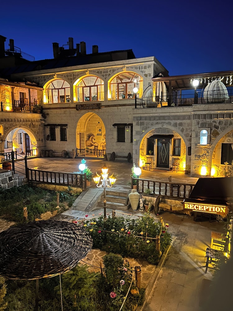 Nova Cave Hotel - last minute hotel in Uerguep